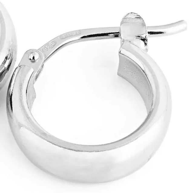Everyday Huggie Earrings - Elba - Silver