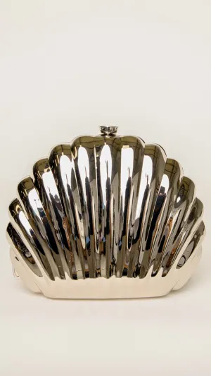 Giah Shell Shaped Clutch Giah Shell Shaped Clutch