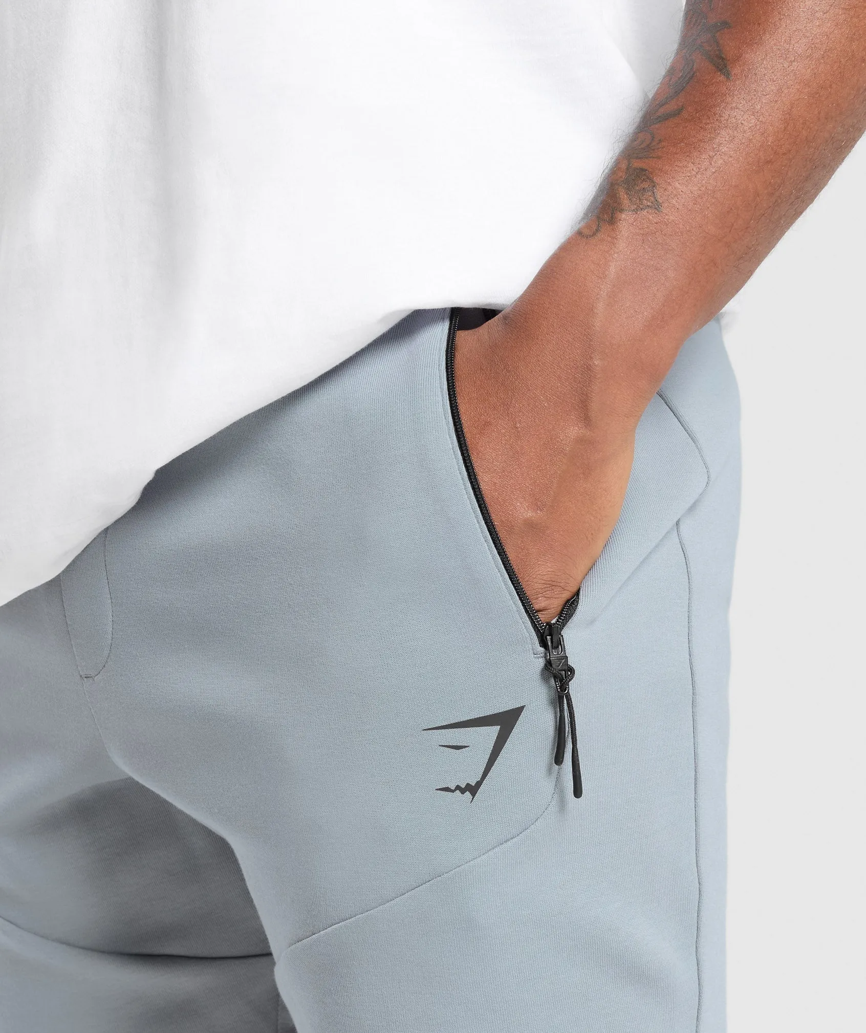 Gymshark Interlock Tech 6" Shorts - Denim Grey