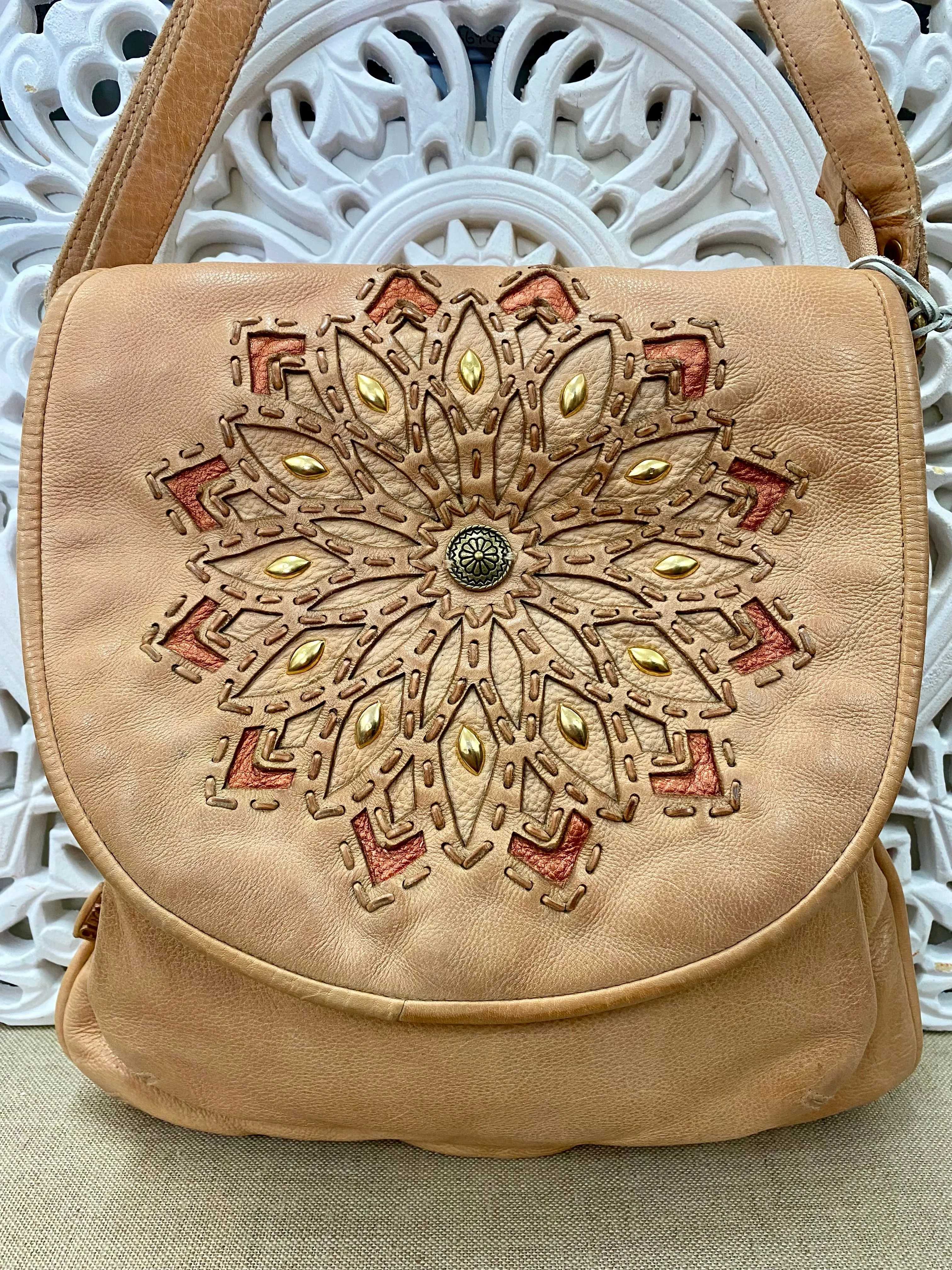 Kali Shoulder Bag - Raw