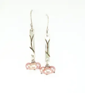 Limestone vine with pink pearl cluster