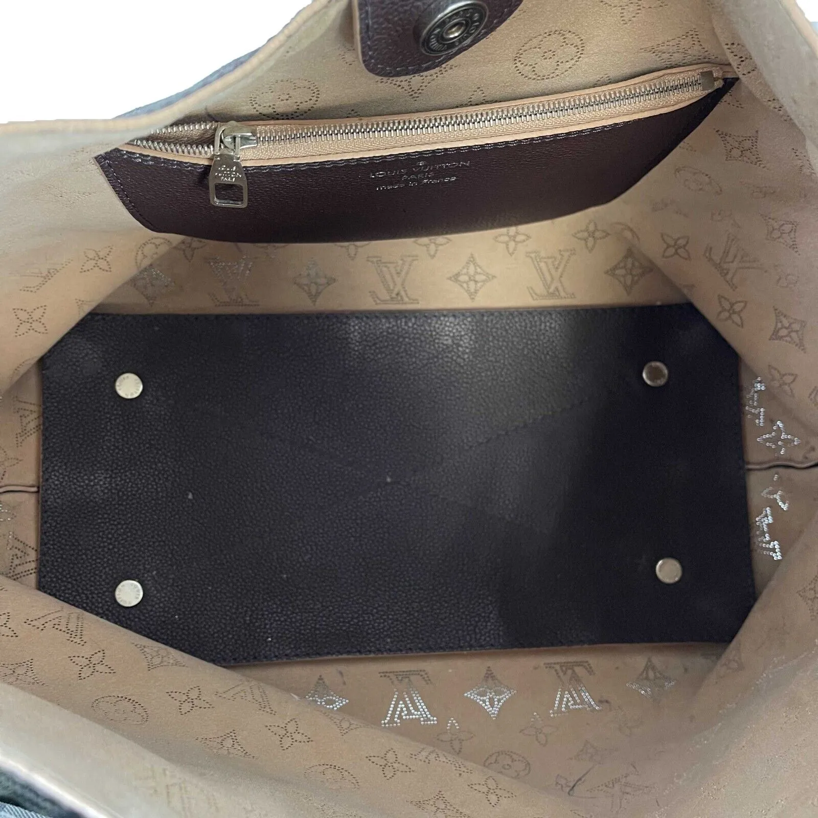 Louis Vuitton - Carmel Hobo Mahina Leather Brown Monogram Shoulder Bag w/ Charm