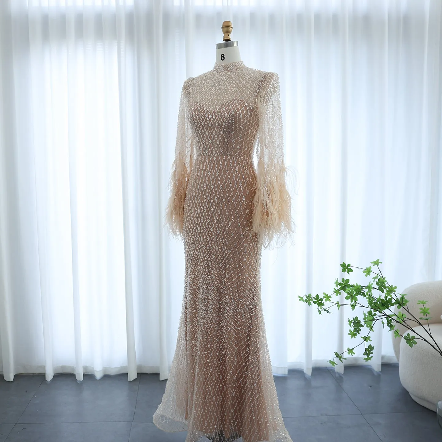 Luxury Feathers Nude Long Sleeves Evening Dress SS227