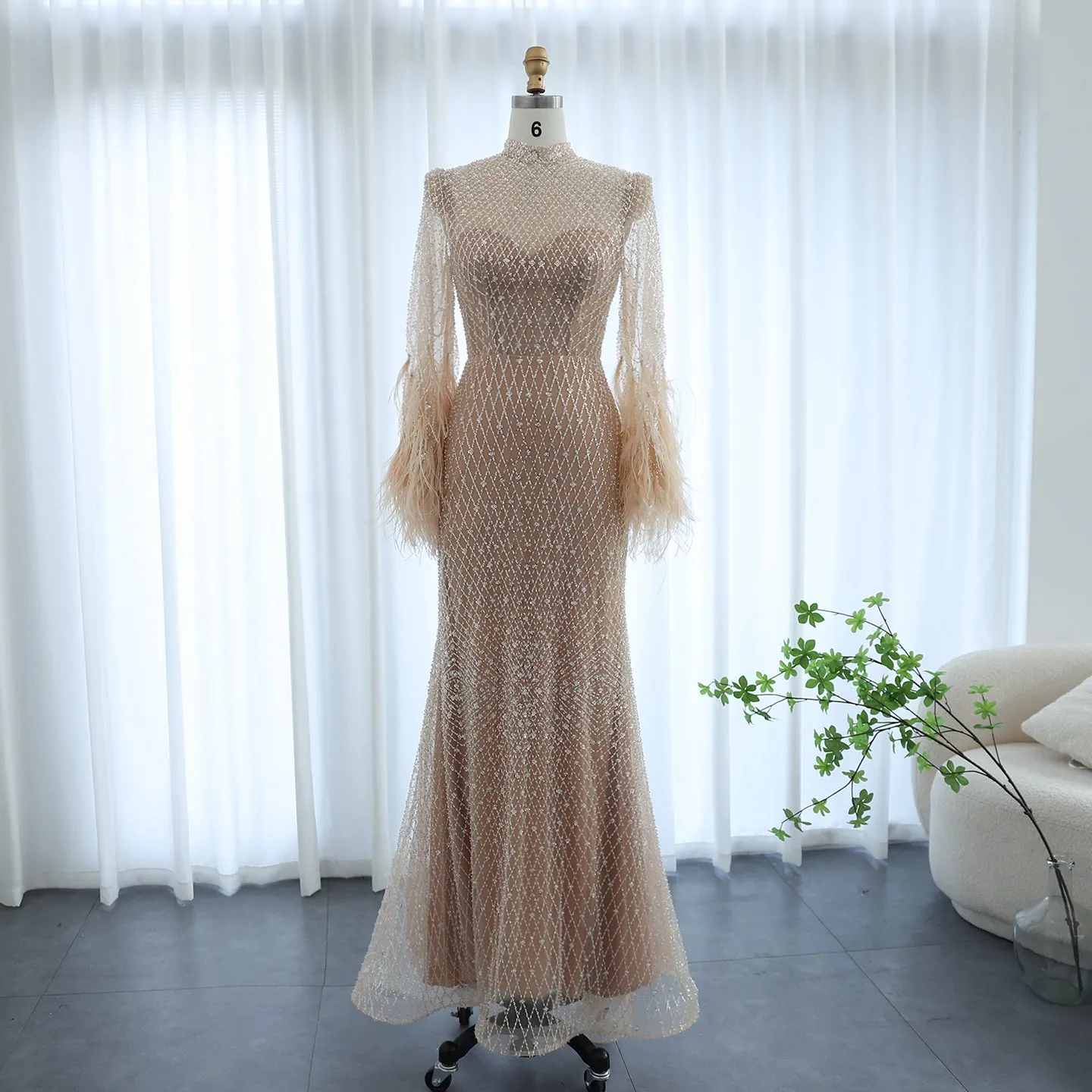 Luxury Feathers Nude Long Sleeves Evening Dress SS227