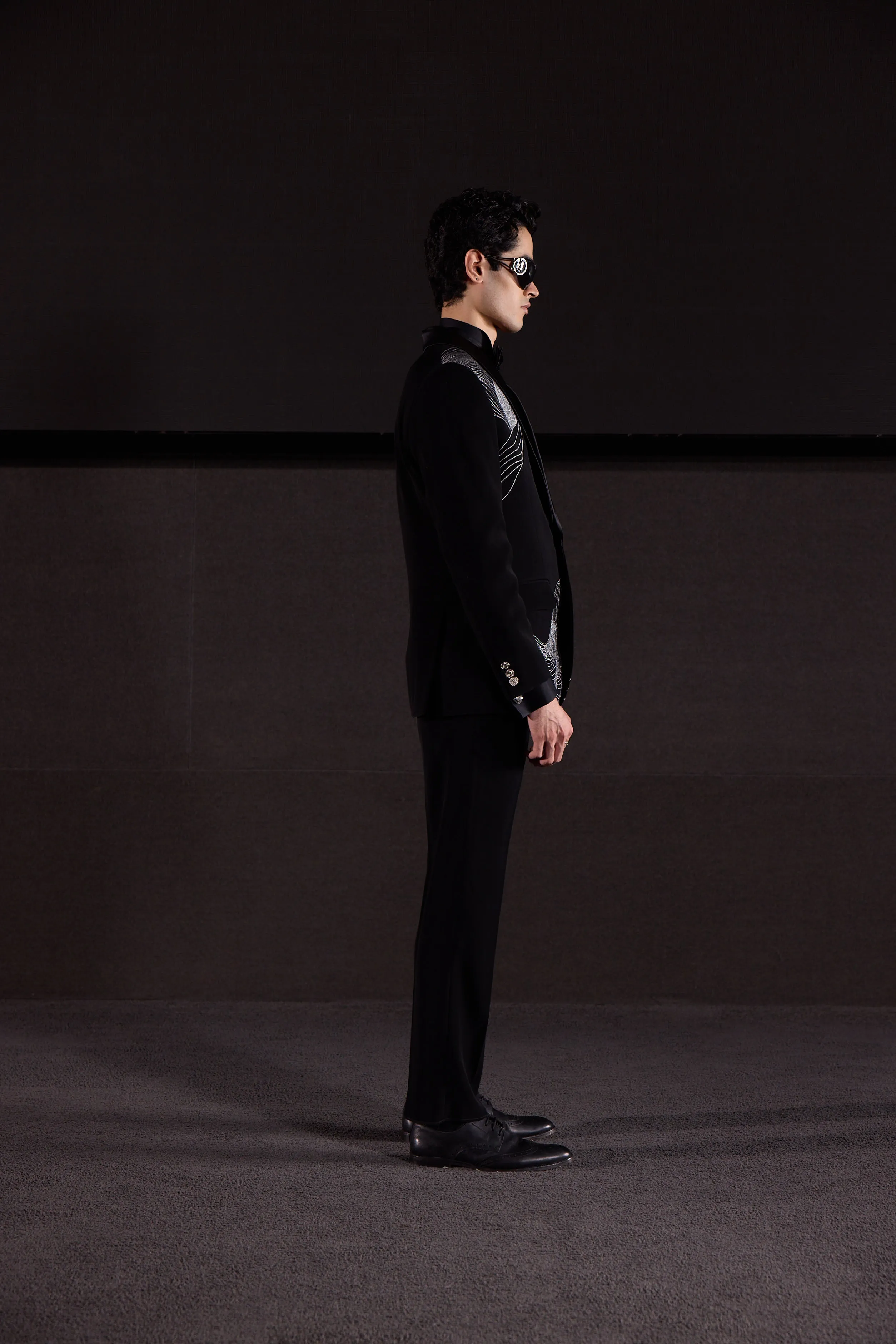 METALLIC WAVES TUXEDO JACKET