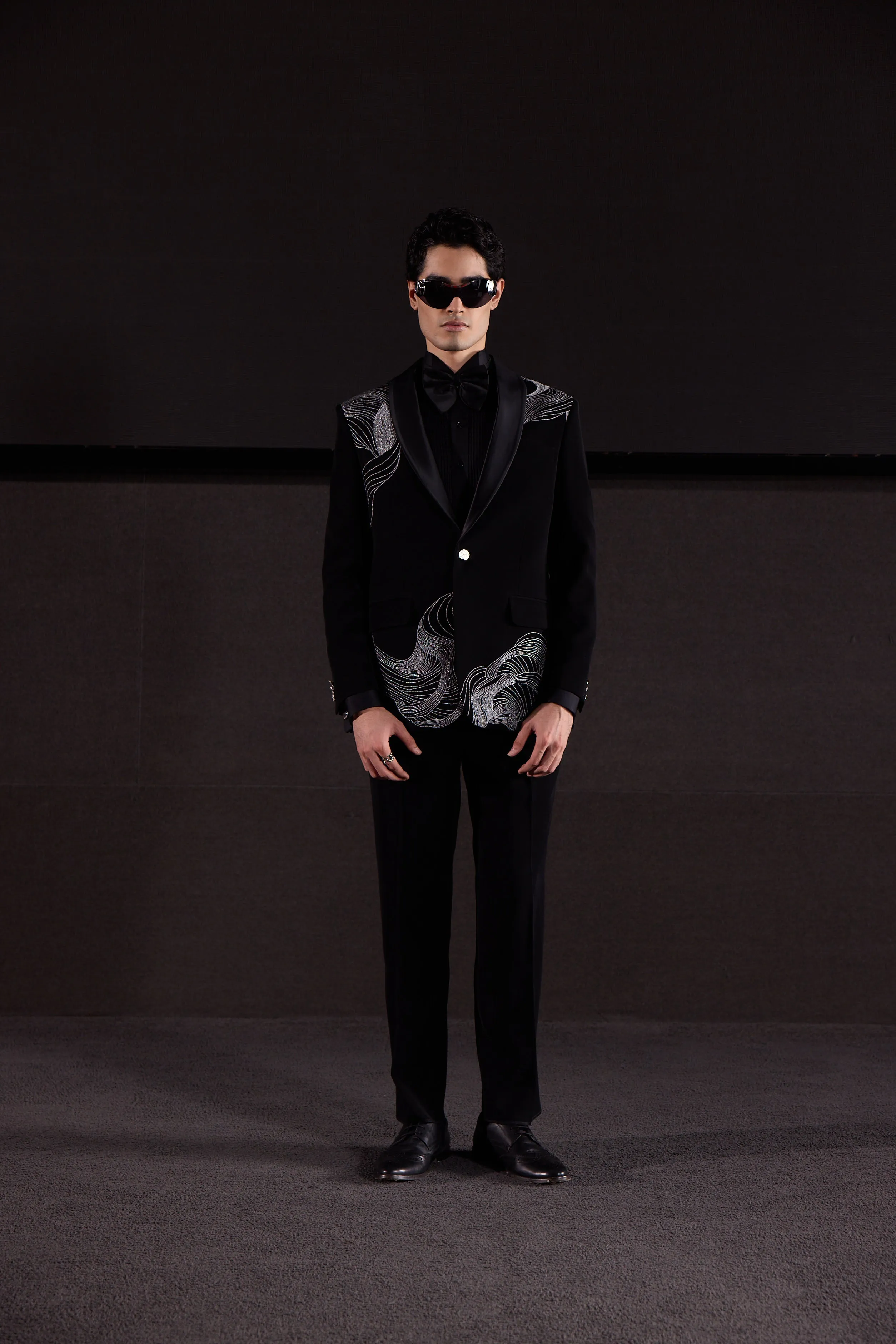 METALLIC WAVES TUXEDO JACKET