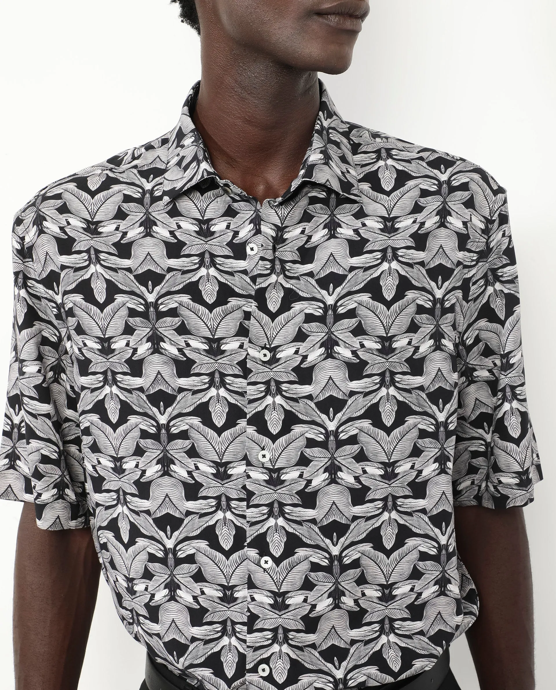 Rare Rabbit Men's Mogu Black Viscose Fabric Short Sleeves Collared Neck Boxy Fit Tropical Print Shirt