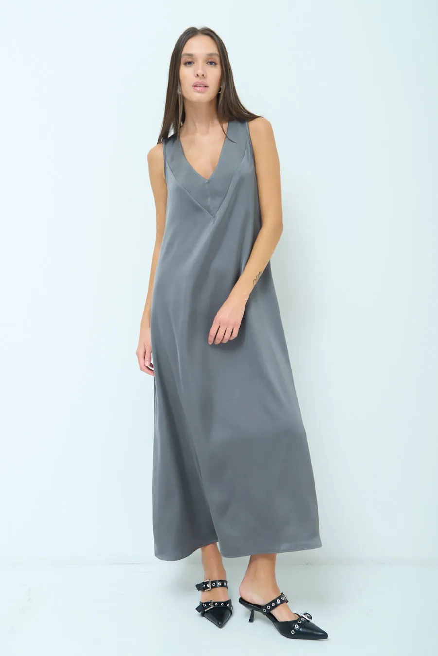Satin sleeveless V-neck midi dress wholesale