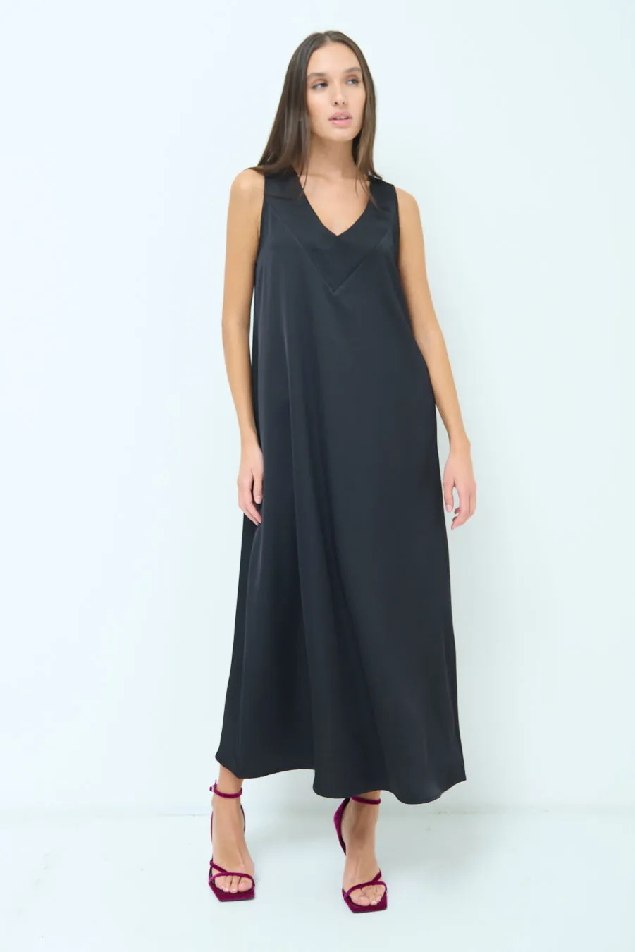 Satin sleeveless V-neck midi dress wholesale