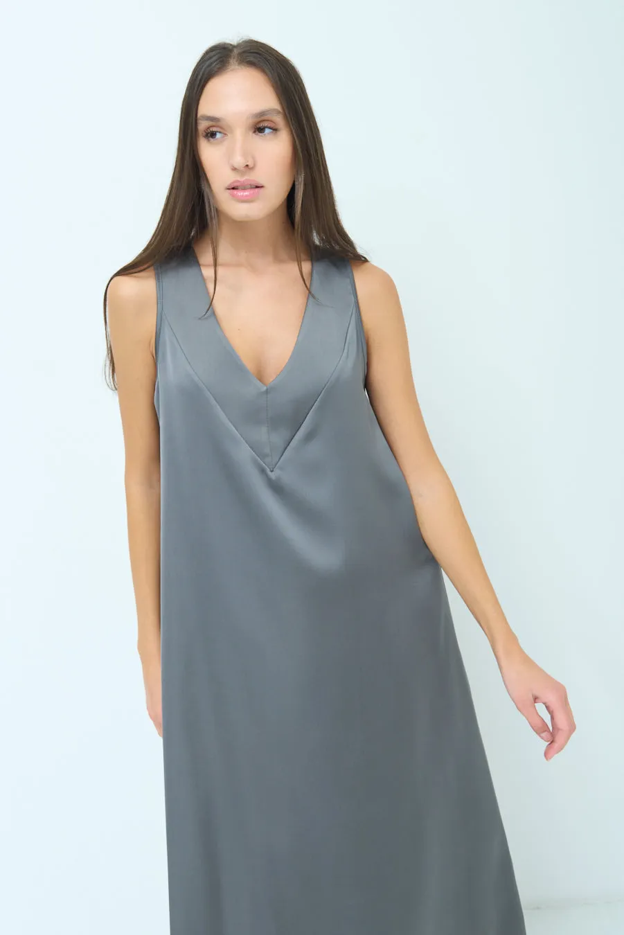 Satin sleeveless V-neck midi dress wholesale