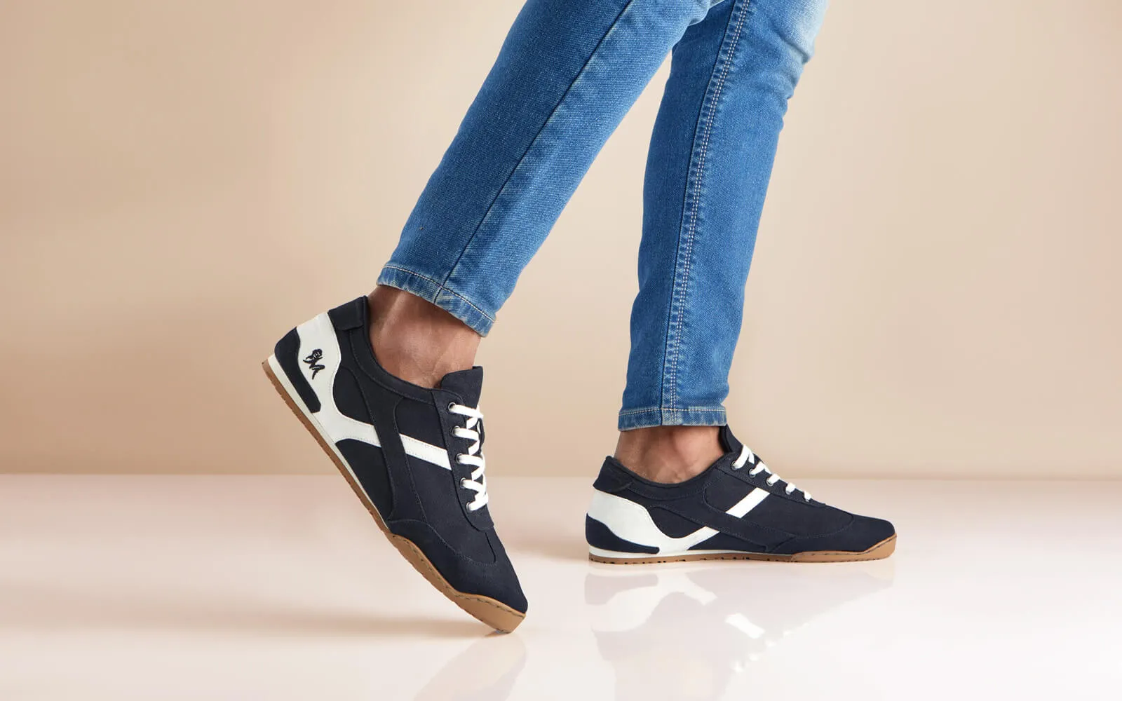 Urban Casuals : Fusion Black